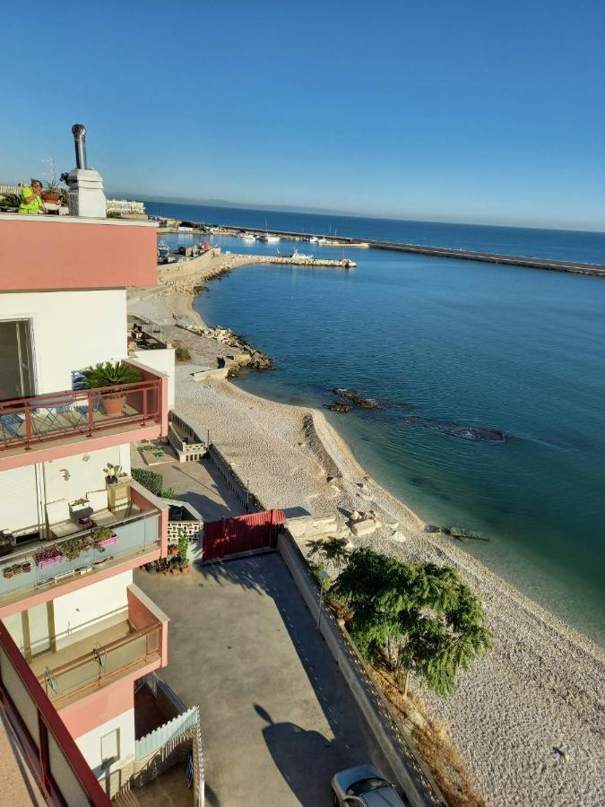 Ledueffe Casa Vacanze Bisceglie Exteriér fotografie