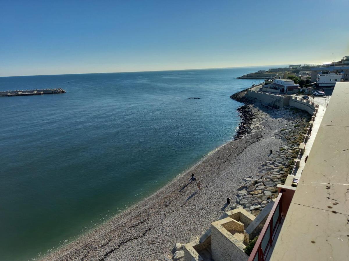 Ledueffe Casa Vacanze Bisceglie Exteriér fotografie